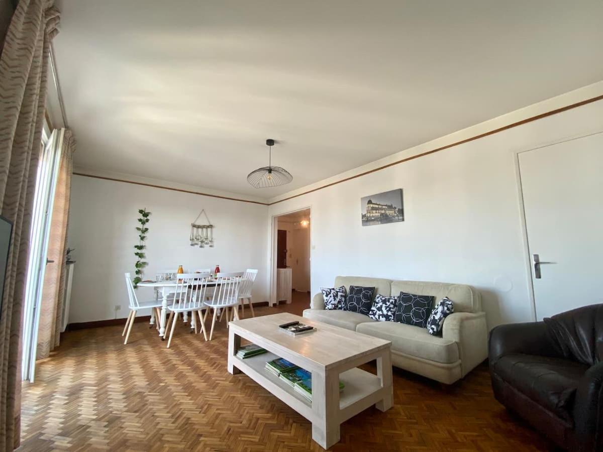 Le Buffel - 4 Chambres, Parking, Wi-fi, Tram - 8pers Apartment *